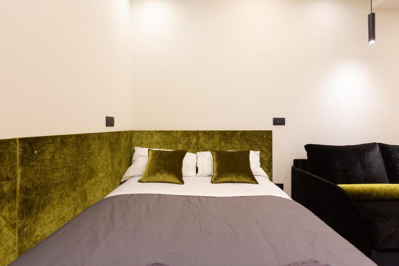 Pay60 -Crescenzago- Luxury Yellow House Milán Exteriér fotografie